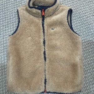 Vineyard Vines Tan Fleece Vest with Navy Trim-4t